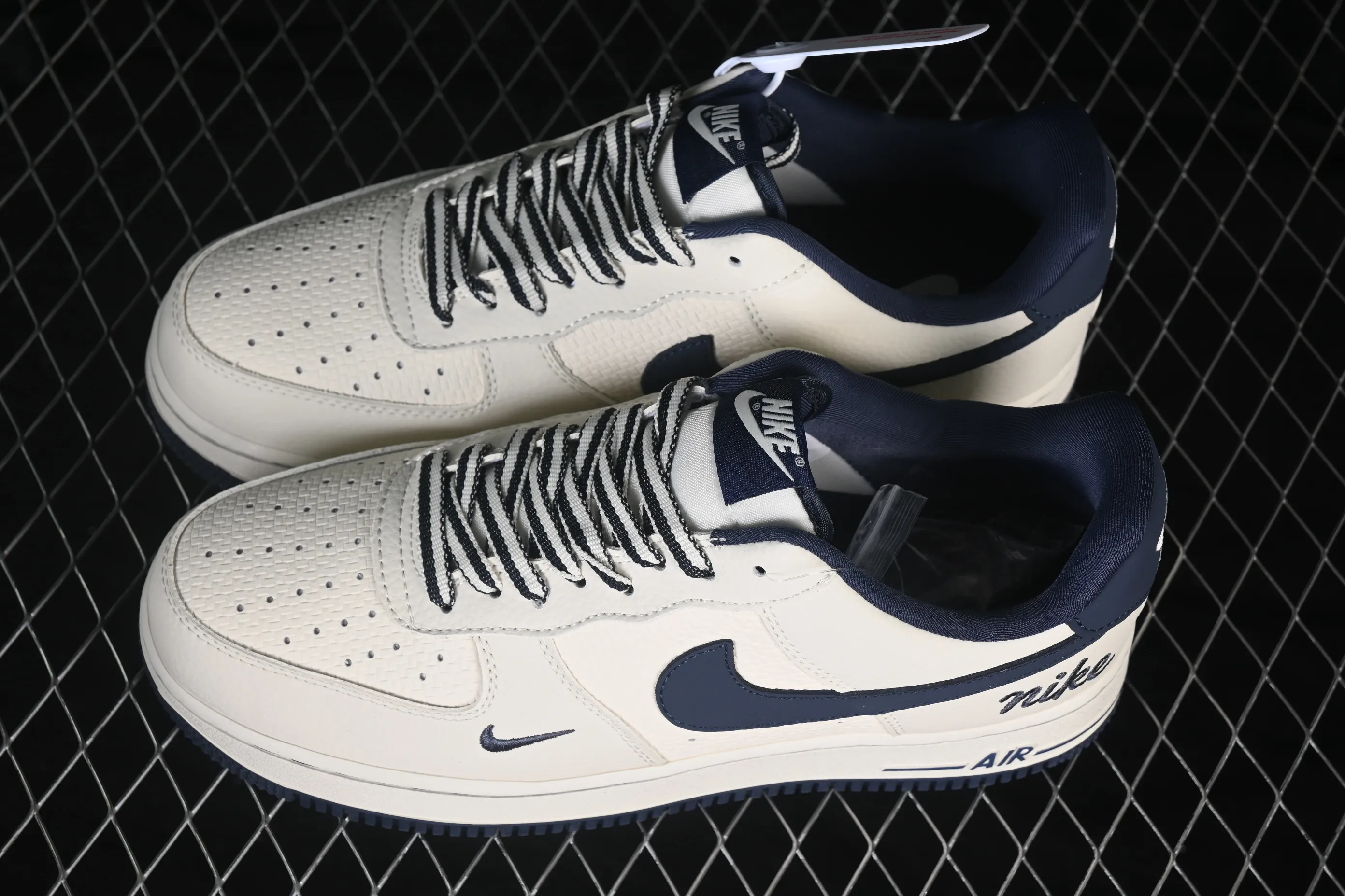 All categories Nk Air Force 1 Air Force series Nk Air Force 1 Low Air Force low-top Nike Air Force 1'07 Low off-white navy Air Force 1 low-top casual sneakers FV3694-110